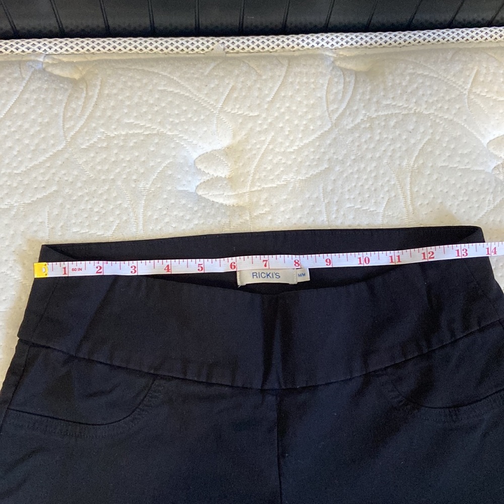 Rickis Cropped Pants - Picture 3 of 5